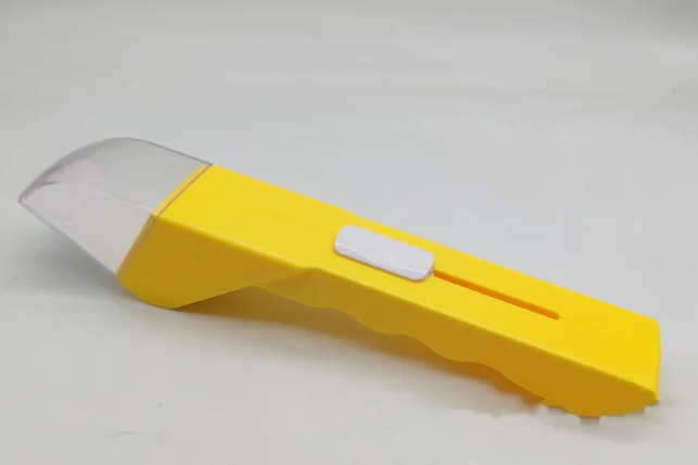 Eco-Friendly Insect & Bee Grabber